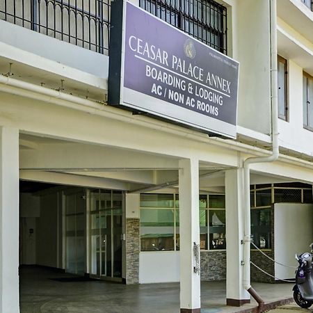 Super Hotel O Ceasar Palace Annex Thodupuzha Kültér fotó