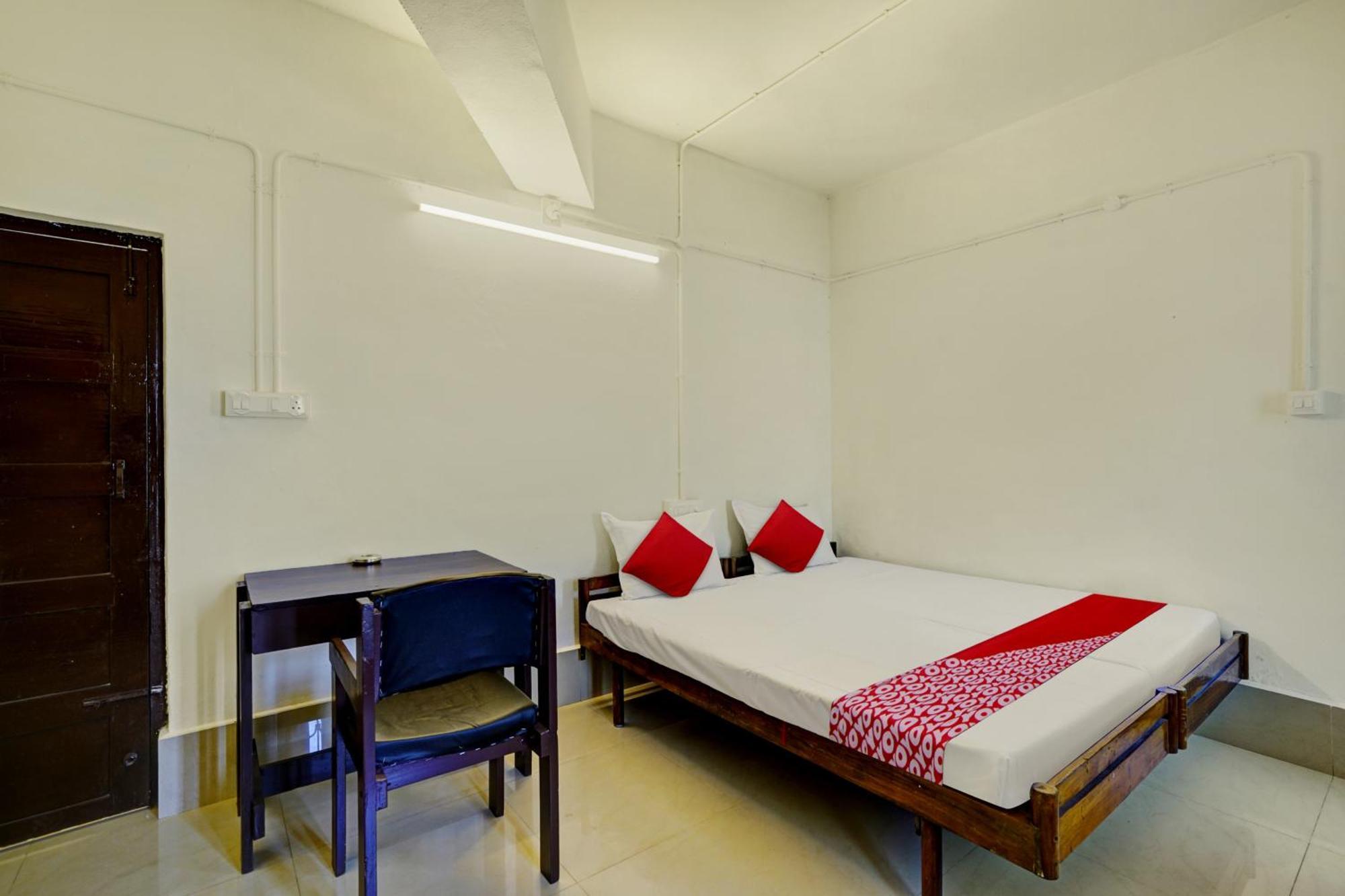 Super Hotel O Ceasar Palace Annex Thodupuzha Kültér fotó