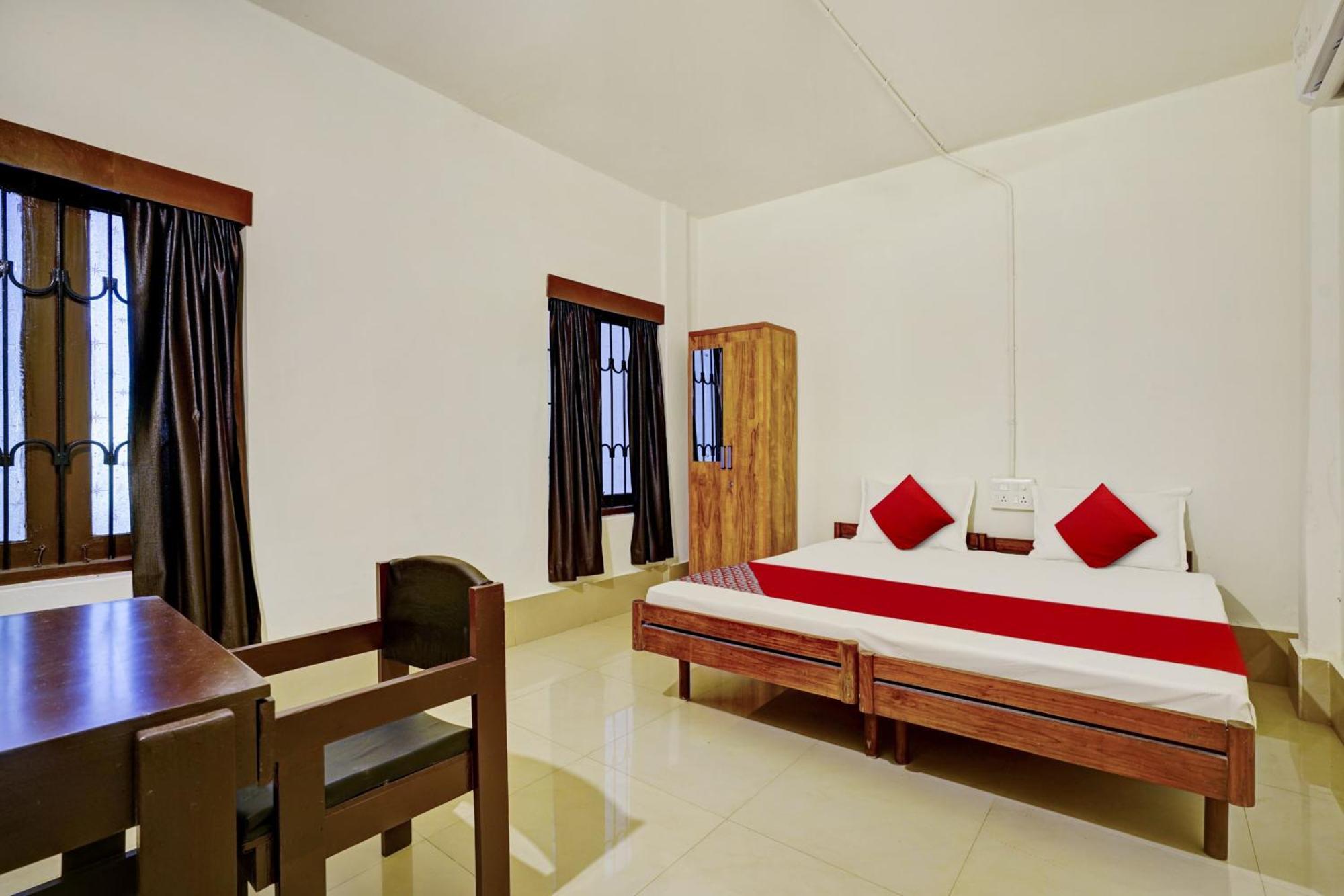 Super Hotel O Ceasar Palace Annex Thodupuzha Kültér fotó