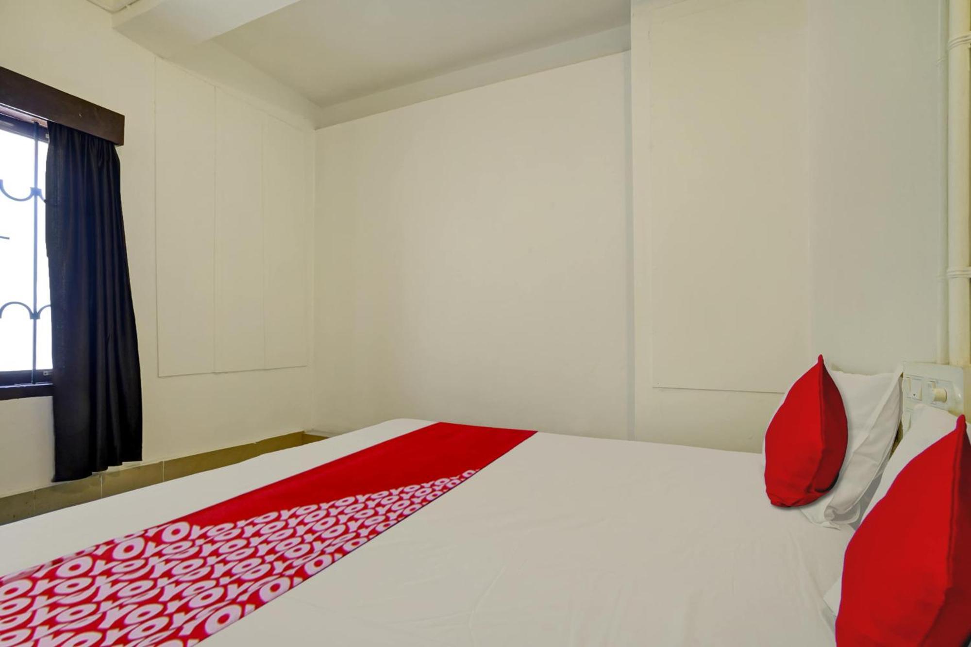 Super Hotel O Ceasar Palace Annex Thodupuzha Kültér fotó