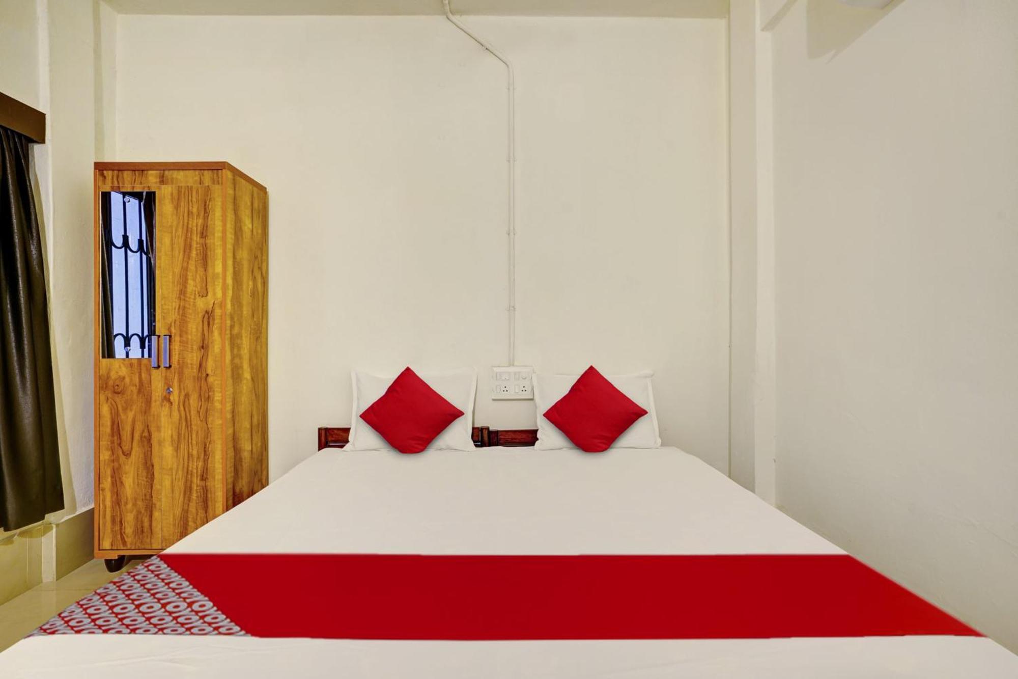 Super Hotel O Ceasar Palace Annex Thodupuzha Kültér fotó
