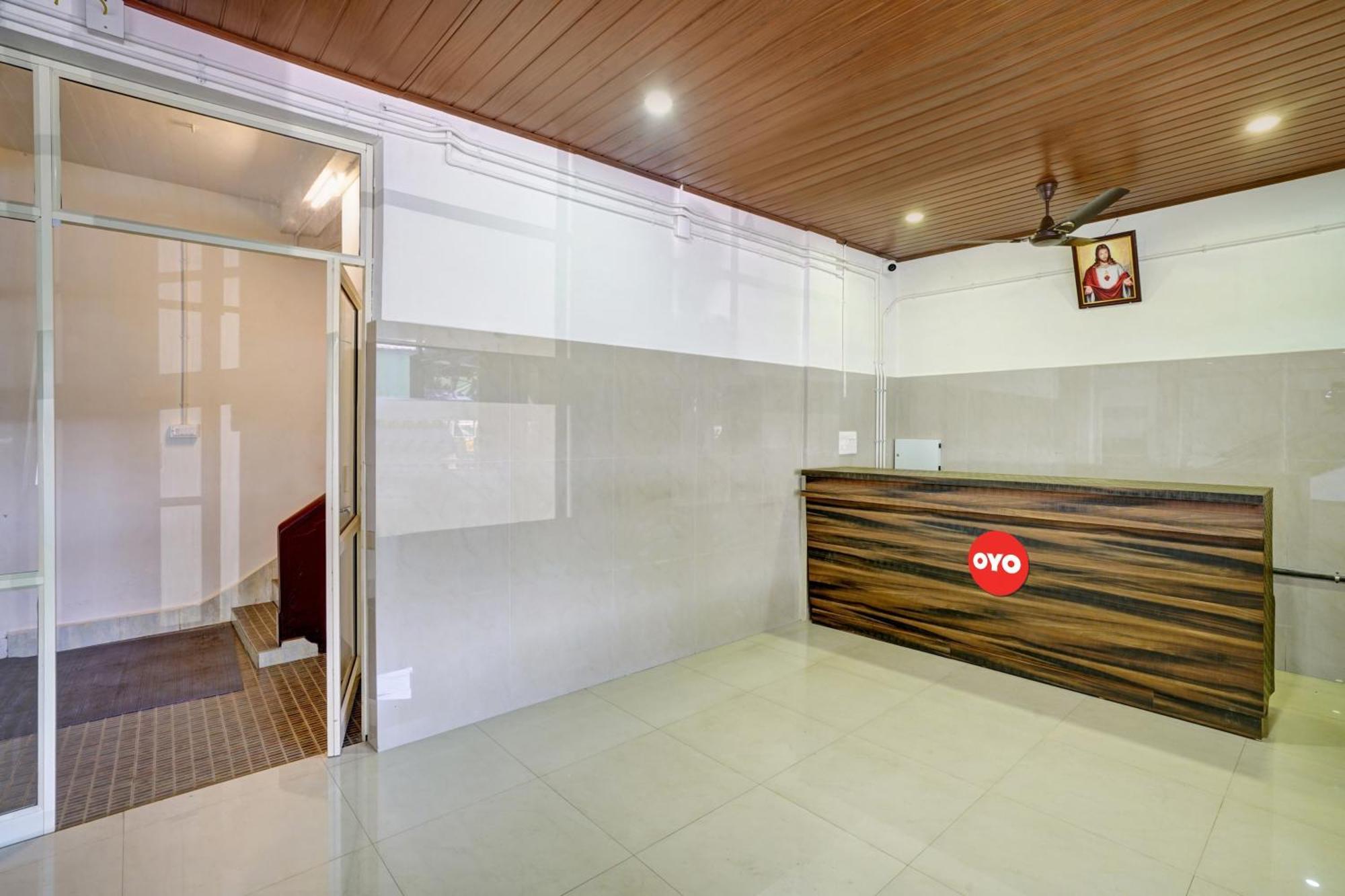 Super Hotel O Ceasar Palace Annex Thodupuzha Kültér fotó