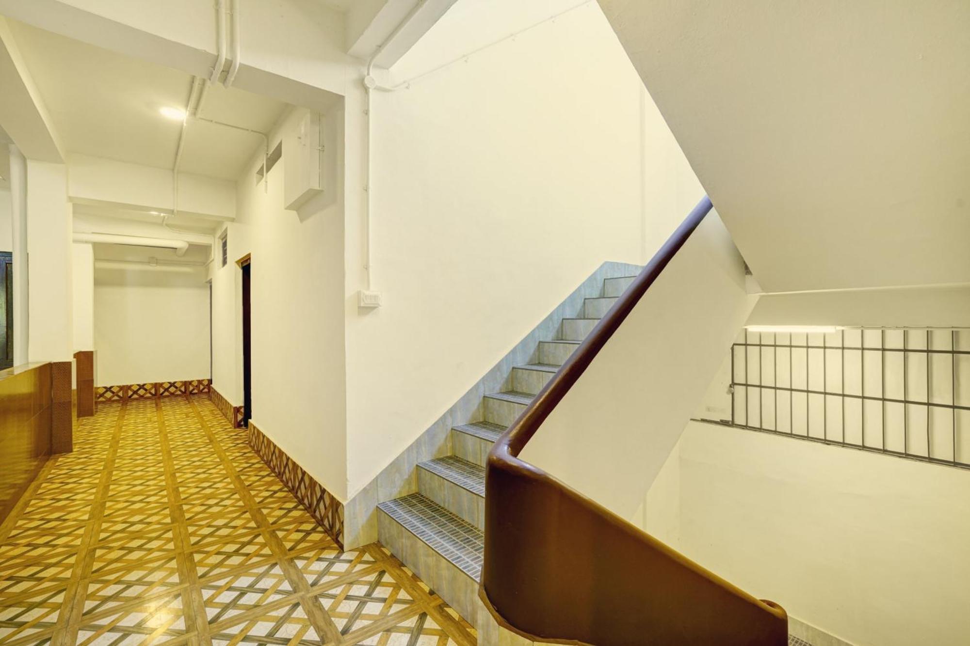 Super Hotel O Ceasar Palace Annex Thodupuzha Kültér fotó